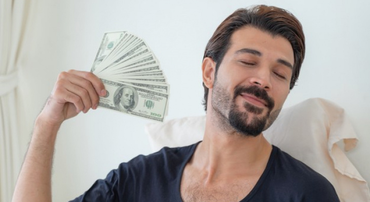 Гороскоп на 20 августа: завтрашний день будет удачным и денежным