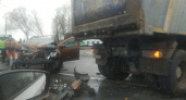 Во Владимирской области в жёстком ДТП с грузовиком пострадал мужчина
