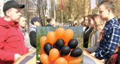 В Коврове школьники запустили в небо воздушную Георгиевскую ленту