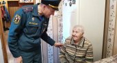 Владимирские спасатели установили пожарные извещатели в квартирах ветеранов