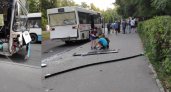 Во Владимире автобус №18 врезался в столб