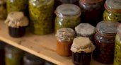 Юристы предупреждают владимирцев: за хранение солений и компотов можно получить штраф