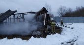 Во Владимирской области полностью сгорел жилой дом