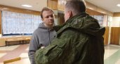 «Единая Россия» обеспечит всех участников СВО правом бесплатно отправлять письма домой