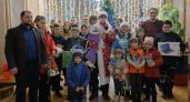 Депутаты Госдумы исполнили заветные желания детей из Докучаевска