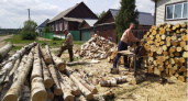 Добровольцы Гусь-Хрустального района помогают семьям участников СВО по хозяйству