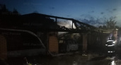 Ночью во Владимире вспыхнули частный дом и гараж с автомобилями