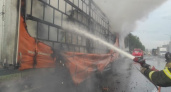 Во Владимирской области на трассе М-7 сгорел большегруз