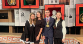 Две школьницы из Владимирской области прошли в полуфинал телевизионной игры "Умницы и умники"
