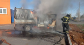 Во Владимире на улице Куйбышева сгорел УАЗ