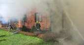 Крупный пожар произошел в селе Большое Каринское Александровского района