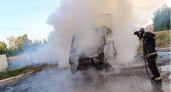 Утром на Новгородской загорелся грузовик