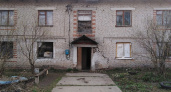 Прокуратура добивается признания двух домов аварийными в Кольчугинском районе 