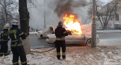 Во Владимире загорелась легковушка