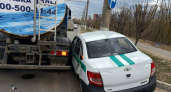 Во Владимире водовоз впечатал в столб машину ФСИН на улице Мира