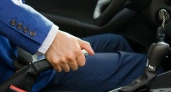 Названы 4 опасные ошибки с ручником, которые губят вашу машину: их совершают большинство автомобилистов