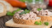 Рецепт нежной и сытной намазки на хлеб: готовится моментально и гораздо лучше колбасы