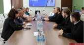 Наумов и митрополит Никандр обсудили программу фестиваля белокаменной скульптуры