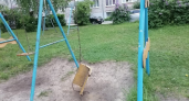 В Красной Горбатке детские площадки на трех улицах оказались в плохом состоянии