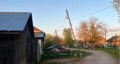 В селе под Судогдой фонарный столб мог обрушиться на жилой дом