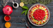 Салат со свеклой и гранатом: яркий, вкусный и безопасный рецепт для праздничного стола