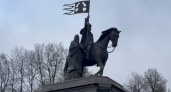 На Соборной площади Владимира открыли памятник после реставрации 