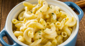 Как я раньше не догадалась так готовить макароны: макароны в сырно-сливочном соусе —  дёшево и безумно вкусно