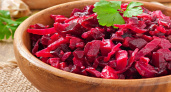 Не успеваю покупать свеклу: всей семьей подсели на эту вкуснятину - готовлю сразу большими сковородами