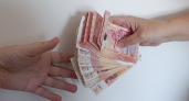 Жительница Владимира заплатит почти 2 миллиона рублей за взятку в пользу своего мужа