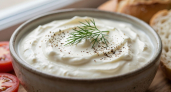 Дешевле и вкуснее магазинного: рецепт сыра «Филадельфия», который готовится сам, пока вы спите