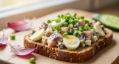 Салат с горбушей из старых кулинарных книг: тот самый вкус, по которому мы все скучали - записывайте рецепт
