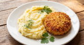 Если надоели привычные котлеты, готовлю бризоль: гораздо вкуснее и подача красивее, а фарш — тот же