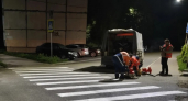 Во Владимире дорожники взялись за разметку возле школ, поликлиник и остановок