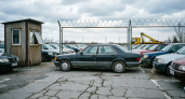 Владимирец погасил долг свыше 2,5 млн рублей после ареста Mercedes-Benz