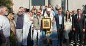 Митрополит Никандр освятил закладной камень храма на территории «Мастерской 12 Никиты Михалкова»