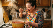 Вот почему в СССР борщ был насыщеннее и вкуснее: 1 ингредиент сделает из него не просто суп из капусты, а ресторанное блюдо - лайфхак
