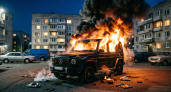 Житель Рязани приехал во Владимир мстить за дорожную ссору и сжег Mercedes за 26 млн рублей