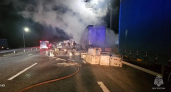 На трассе М-7 во Владимирской области потушили загоревшийся грузовик