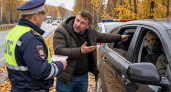 Кто обязан платить штраф за непристёгнутых задних пассажиров в 2026 году: в ГАИ дали разъяснения водителям
