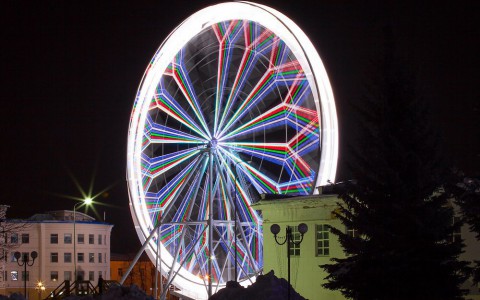 Колесо обозрения в Центральном парке пришлось остановить