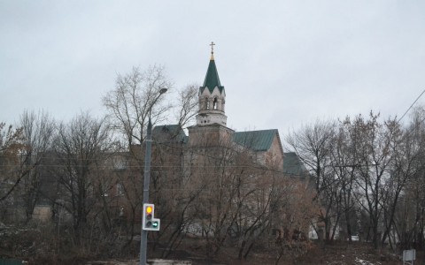 Рядом с Красным крестом может "вырасти" новенькая гостиница