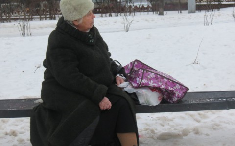 Житель Кольчугино ограбил собственную бабушку