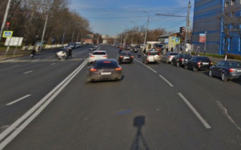 Пьяный водитель устроил ДТП рядом с Хлебокомбинатом