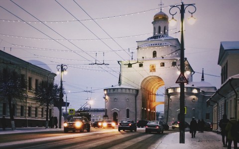Владимирские Золотые ворота "переехали" в центр Москвы