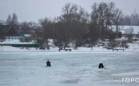Двое владимирцев задохнулись в машине, отправившись на рыбалку