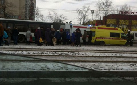 Во Владимире "Волгобас" попал в ДТП: пострадал пассажир