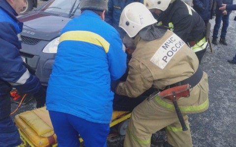 На М-7 в Вязниковском районе столкнулись две легковушки