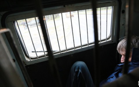 Жителю Гороховца светит 2 года тюрьмы за то, что облил свою соседку пивом