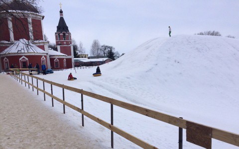Исторический памятник Суздаля превратили в платный аттракцион