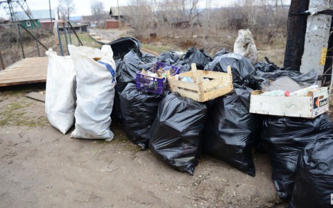 Владимирцы жгут строительный мусор прямо во дворах жилых домов